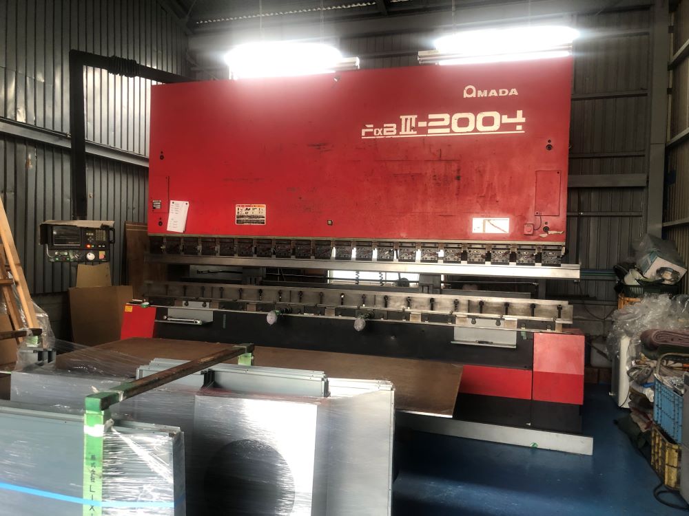 プレスブレーキ　 FBDⅢ-2004FS　1999年　 アマダ製,中古,機械,買取